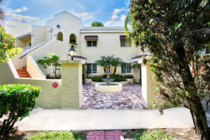 6101 34TH ST W #21G, BRADENTON, FL 34210 Sold 02/01/23
