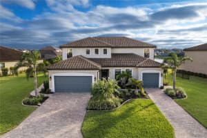 13510 SAW PALM CREEK TRL, LAKEWOOD RANCH, FL 34211 Sold 06/23/23