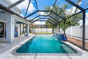 4207 67TH AVE CIR E, SARASOTA, FL 34243 Sold 01/30/23