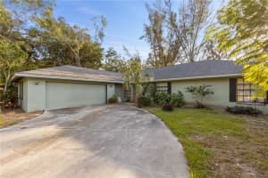 749 TROPICAL CIR, SARASOTA, FL 34242 Sold 03/13/23