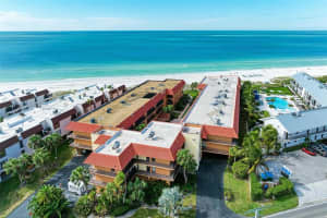 6006 Gulf Dr, Holmes Beach, FL 34217, Sold 05/02/23