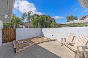 4581 Hidden View Pl, Sarasota, FL 34235, Sold 12/21/22