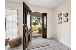 510 CHIPPING LANE, LONGBOAT KEY, FL 34228 Sold 11/13/23