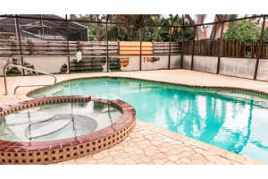 4038 Kingston Terrace, Sarasota, FL 34238, Sold 01/06/23