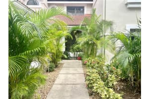 7635 Fairway Woods Dr, Sarasota, FL 34238, Sold 02/21/23