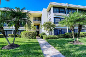 225 HOURGLASS WAY #208, SARASOTA, FL 34242 Sold 02/28/23