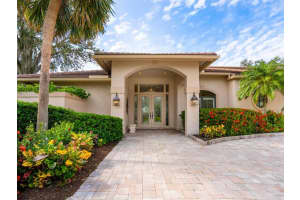 3288 Alex Findlay Pl, Sarasota, FL 34240, Sold 12/21/22