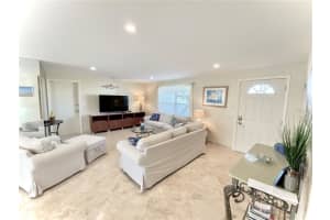 606 DUNDEE LN, HOLMES BEACH, FL 34217 Sold 05/09/23
