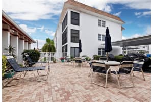 116 Vista Hermosa Cir, Sarasota, FL 34242, Sold 03/15/23