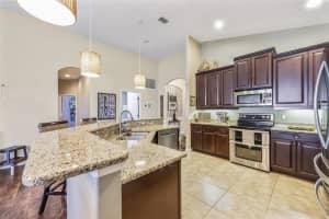 3707 80TH DR E, SARASOTA, FL 34243 Sold 02/17/23