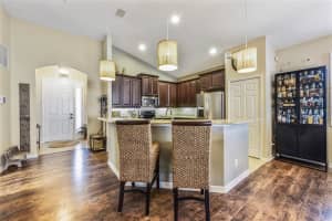 3707 80TH DR E, SARASOTA, FL 34243 Sold 02/17/23