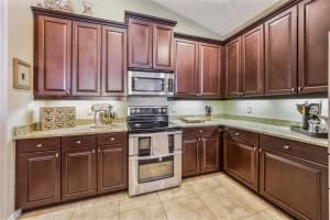 3707 80TH DR E, SARASOTA, FL 34243 Sold 02/17/23