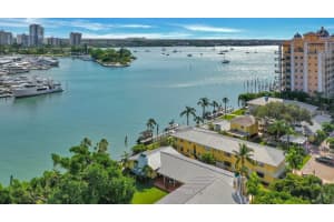 590 GOLDEN GATE PT #10, SARASOTA, FL 34236 Sold 05/01/24