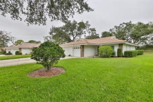 5625 GARDEN LAKES DR #30, BRADENTON, FL 34203 Sold 01/24/23