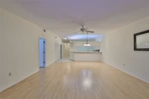 5625 GARDEN LAKES DR #30, BRADENTON, FL 34203 Sold 01/24/23