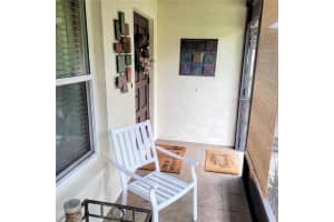 3268 RAMBLEWOOD CIR, SARASOTA, FL 34237 Sold 02/09/23