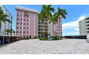 37 SUNSET DR #44, SARASOTA, FL 34236 Sold 05/01/23