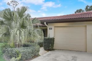 3747 Spanish Pine Ct, Sarasota, FL 34238, Sold 04/13/23
