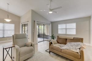 5078 Barrington Cir, Sarasota, FL 34234, Sold 12/27/22