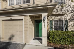 7584 PLANTATION CIR, BRADENTON, FL 34201 Sold 12/30/22