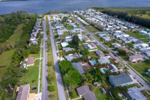 3824 117TH ST W, BRADENTON, FL 34210 Sold 03/02/23