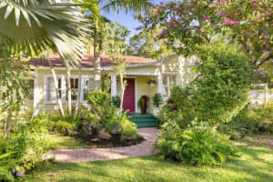 1747 ARLINGTON ST, SARASOTA, FL 34239 Sold 01/27/23