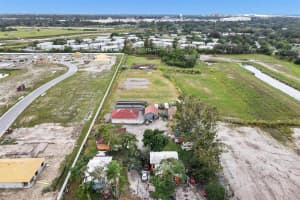 1616 23RD ST E, BRADENTON, FL 34208 - MLS#MFRA4553385