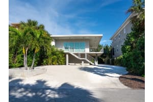 4949 COMMONWEALTH DR, SARASOTA, FL 34242 Sold 02/03/23