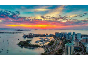 350 GOLDEN GATE PT #61, SARASOTA, FL 34236 Sold 01/17/23