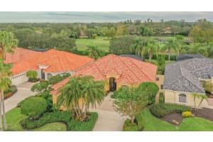2470 DICK WILSON DR, SARASOTA, FL 34240 Sold 03/29/23