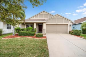 1813 RAVEN GLEN DR, RUSKIN, FL 33570 Sold 04/19/23