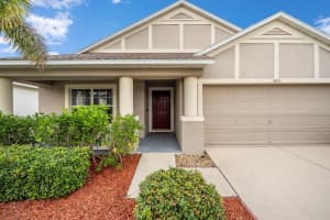 1813 RAVEN GLEN DR, RUSKIN, FL 33570 Sold 04/19/23