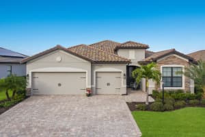 17818 POLO TRAIL, LAKEWOOD RANCH, FL 34211 Sold 03/20/23