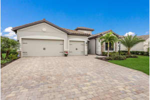 17818 POLO TRAIL, LAKEWOOD RANCH, FL 34211 Sold 03/20/23