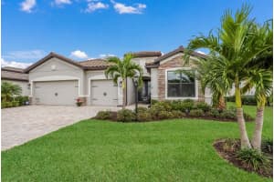 17818 POLO TRAIL, LAKEWOOD RANCH, FL 34211 Sold 03/20/23