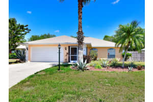3619 77TH TER E, SARASOTA, FL 34243 Sold 04/14/23