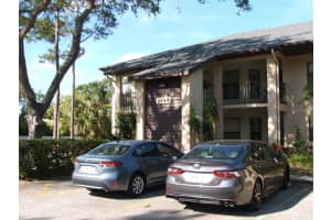 4450 47th Ave W #202, BRADENTON