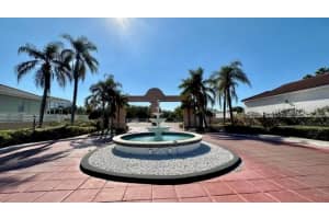 4711 61ST AVENUE DR W, BRADENTON, FL 34210 Sold 02/03/23