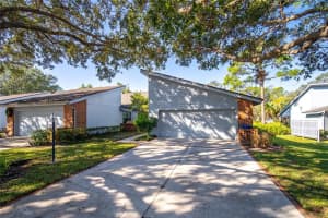 2626 Moss Oak Dr, Sarasota, FL 34231, Sold 02/10/23