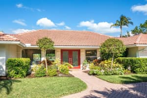 117 S WARBLER LN, SARASOTA, FL 34236 Sold 02/15/23