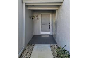 5416 CRESTLAKE BLVD #155, SARASOTA, FL 34233 Sold 01/18/23