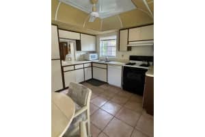 4759 VILLAGE GARDENS DR #90, SARASOTA, FL 34234 Sold 04/19/23