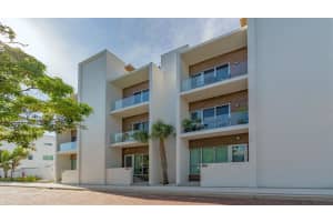 626 Rawls Ave, Sarasota, FL 34236, Sold 04/13/23