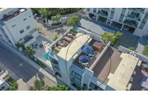 626 Rawls Ave, Sarasota, FL 34236, Sold 04/13/23