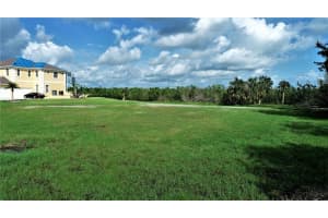 4310 POINT CT, PORT CHARLOTTE, FL 33948 - MLS#MFRA4553914