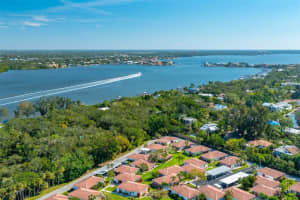 161 Vista Hermosa Cir, Sarasota, FL 34242, Sold 01/31/23
