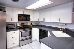 7129 27TH AVE W #7129, BRADENTON, FL 34209 Sold 01/31/23