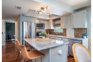 19201 Vista Ln, Indian Shores, FL 33785, Sold 01/31/23