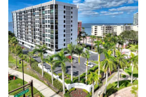 11 SUNSET DR #607, SARASOTA, FL 34236 Sold 03/29/23