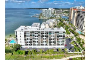 11 SUNSET DR #607, SARASOTA, FL 34236 Sold 03/29/23